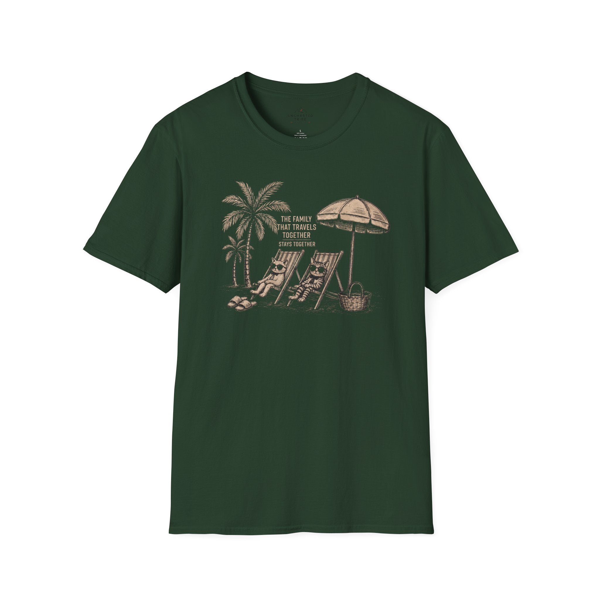 Cat Family that Travels TogetherT-Shirt